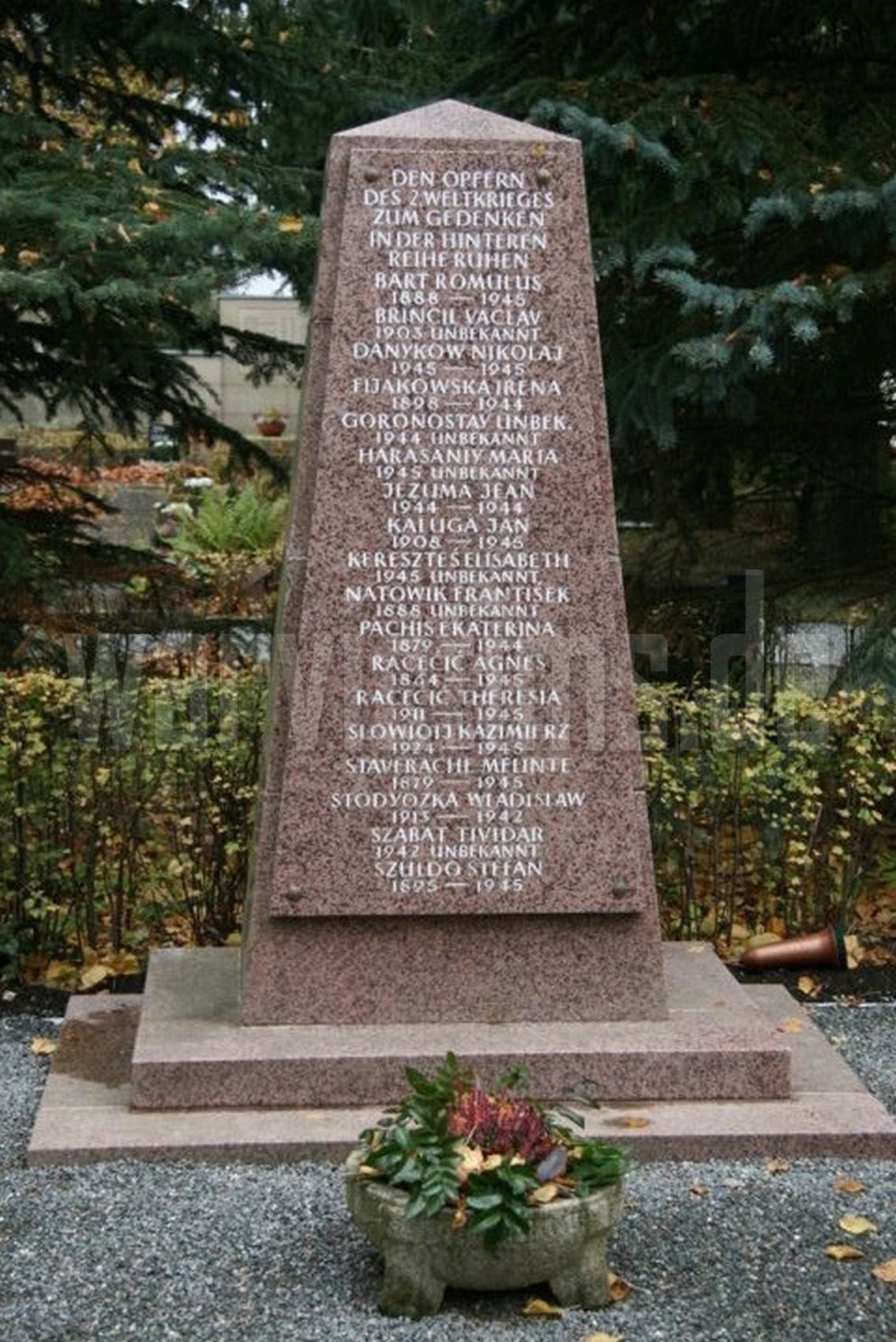 Weida+-+Kriegsgräberstätte+(Ausländer)